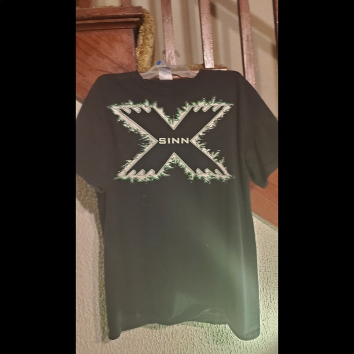 LIGHT FRONT SHIRT BLUR